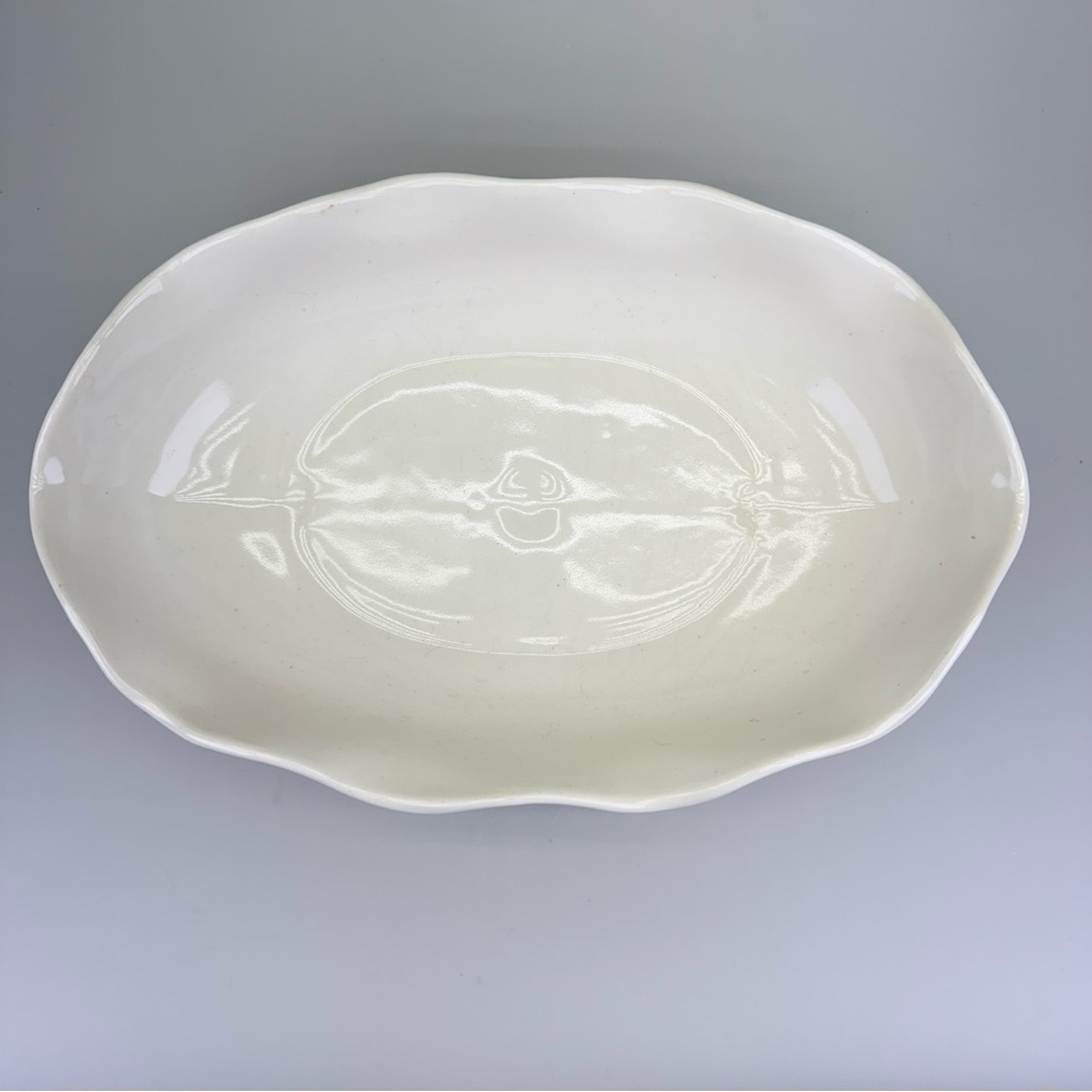 Vintage Abingdon Pottery Serving Bowl - Picture 6 of 11